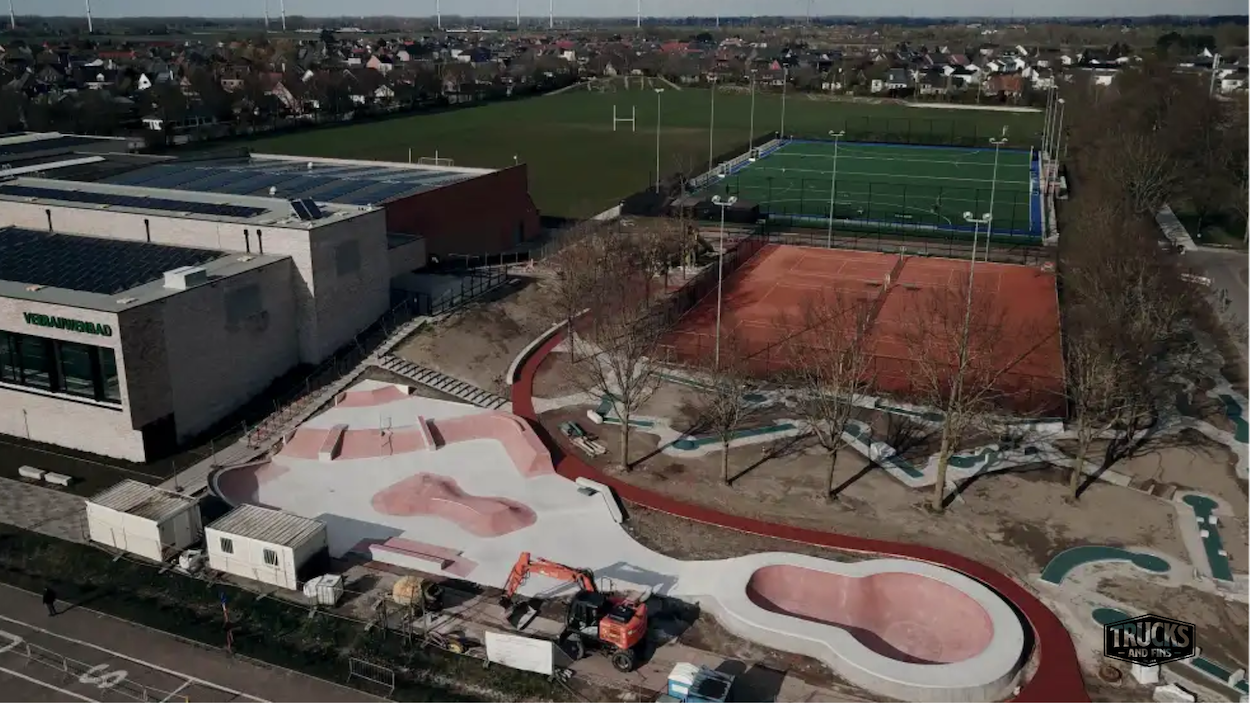 Sporthal Eeklo skatepark